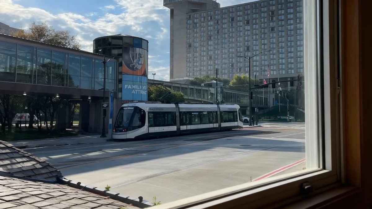 Kansas City Streetcar Expands Service to UMKC