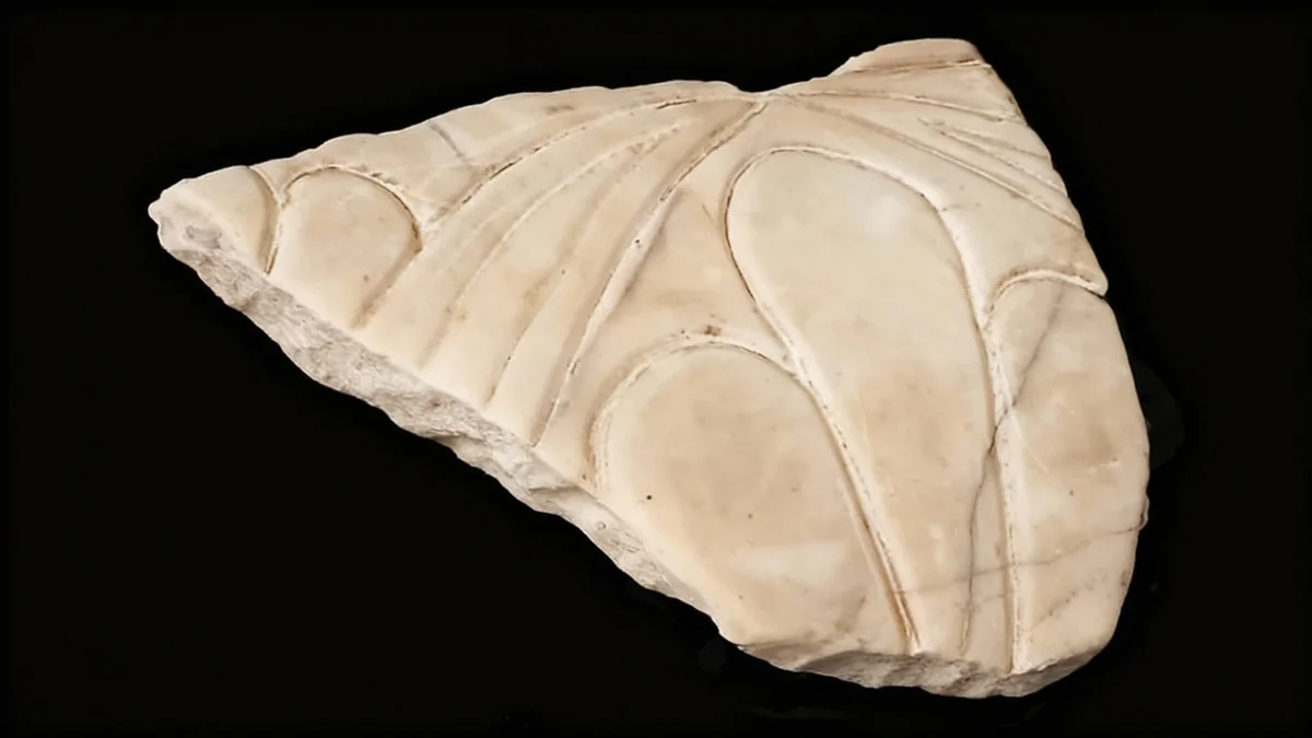 Chilean Retiree Returns Ancient Acropolis Fragment